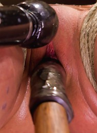 Amber Rayne Live Show Part 2 - Drawn and Quartered